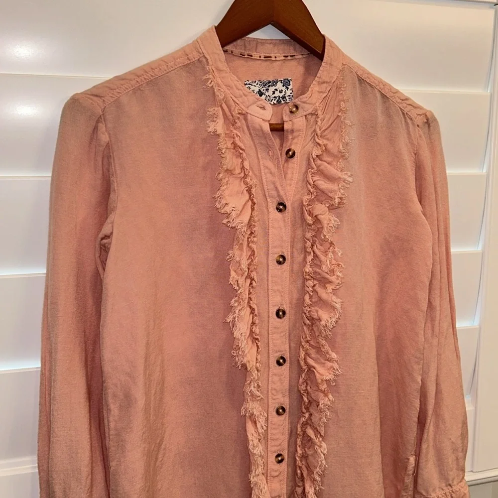 Anthropologie Pilcro linen blend Ruffled Placket Shirt peach - Picture 12 of 13